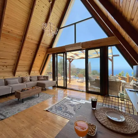 Сasa de vacaciones Amazing With Sea View And Private Pool Surrounded By Nature In Kas